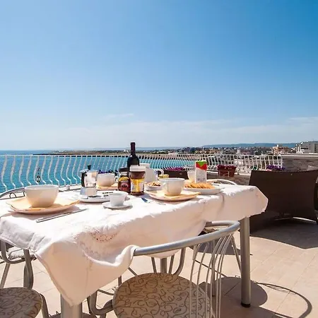 Holiday Terrazza Paradiso * Monopoli